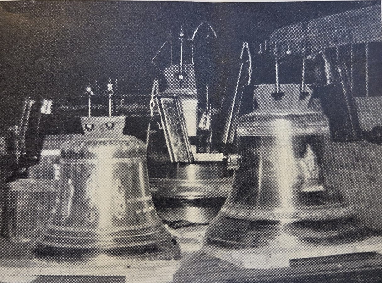 Les 3 cloches de la nouvelle église catholique